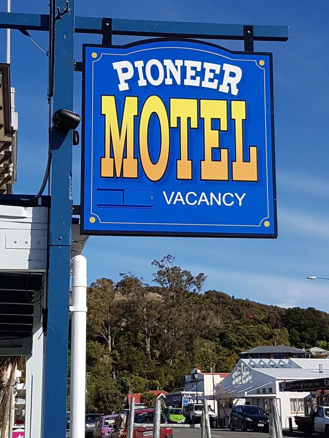קולינגווד Pioneer Motels מראה חיצוני תמונה